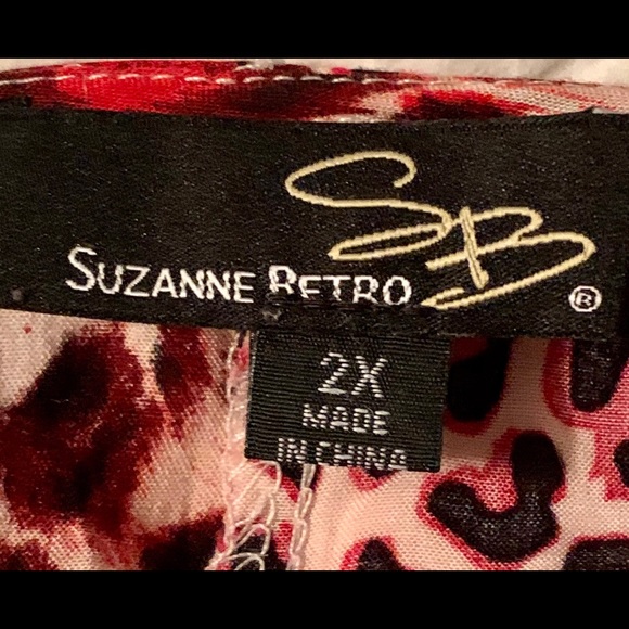 Leopard print wrap blouse (2X) - Picture 6 of 8